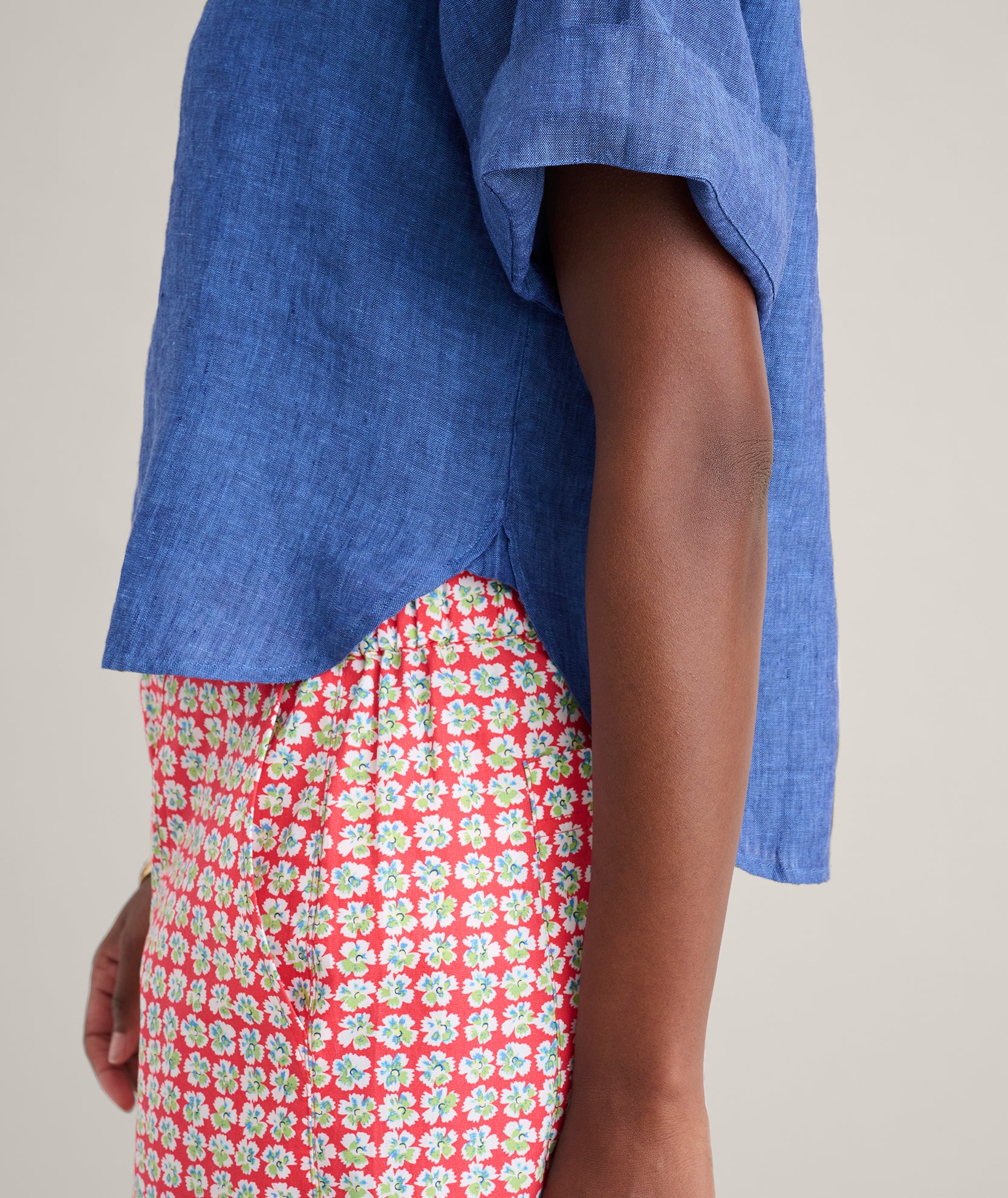 Linen Popover Untucked Ivy Shirt - Image 3